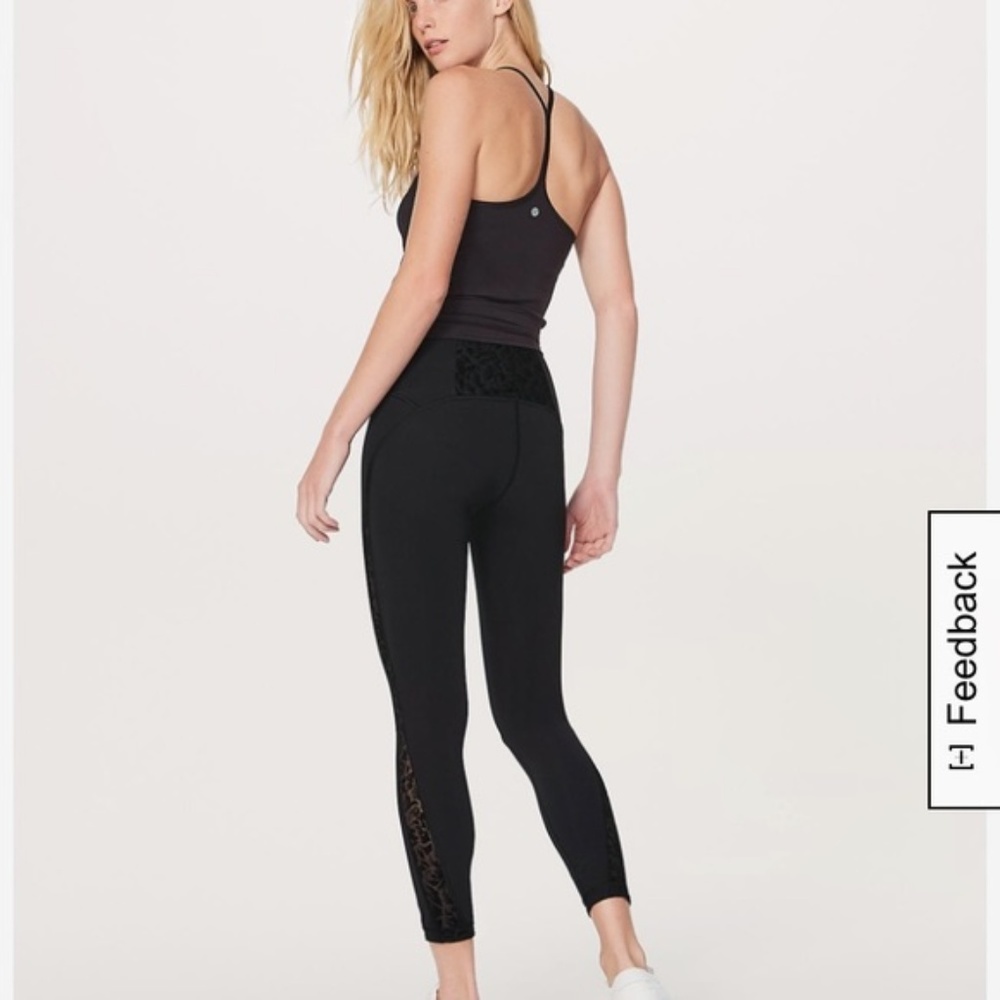 SOLD🚨NWT LULULEMON meant to move 7/8 tight